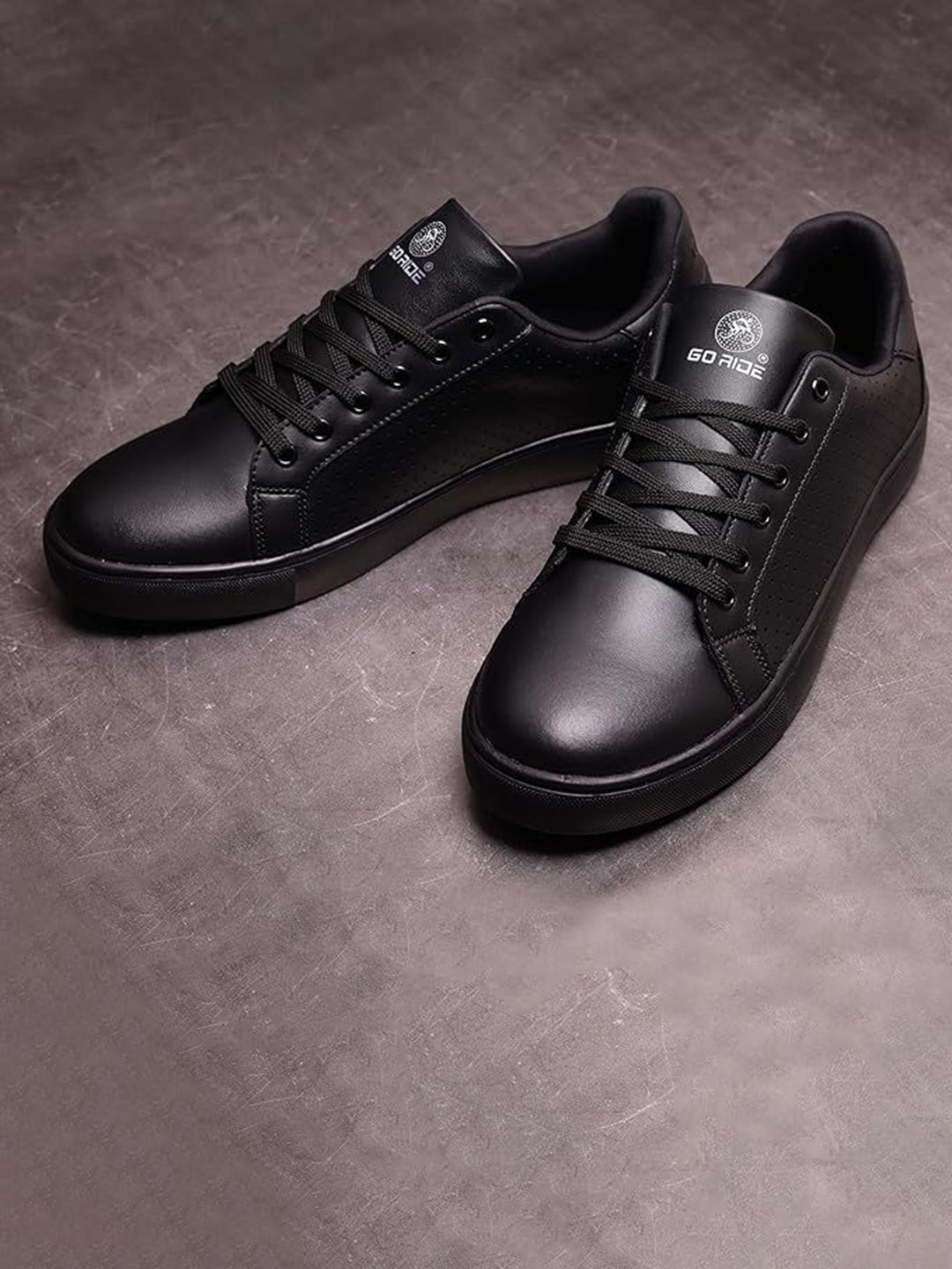 GO RIDE Men PU Lace-Ups Sneakers