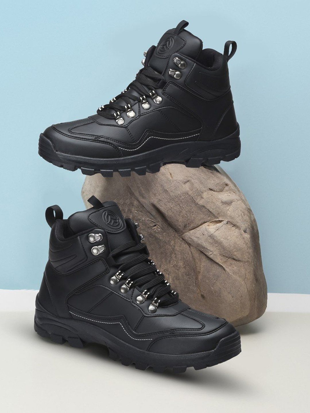 VRACHI Men Solid Regular Round Toe Trekking Shoes