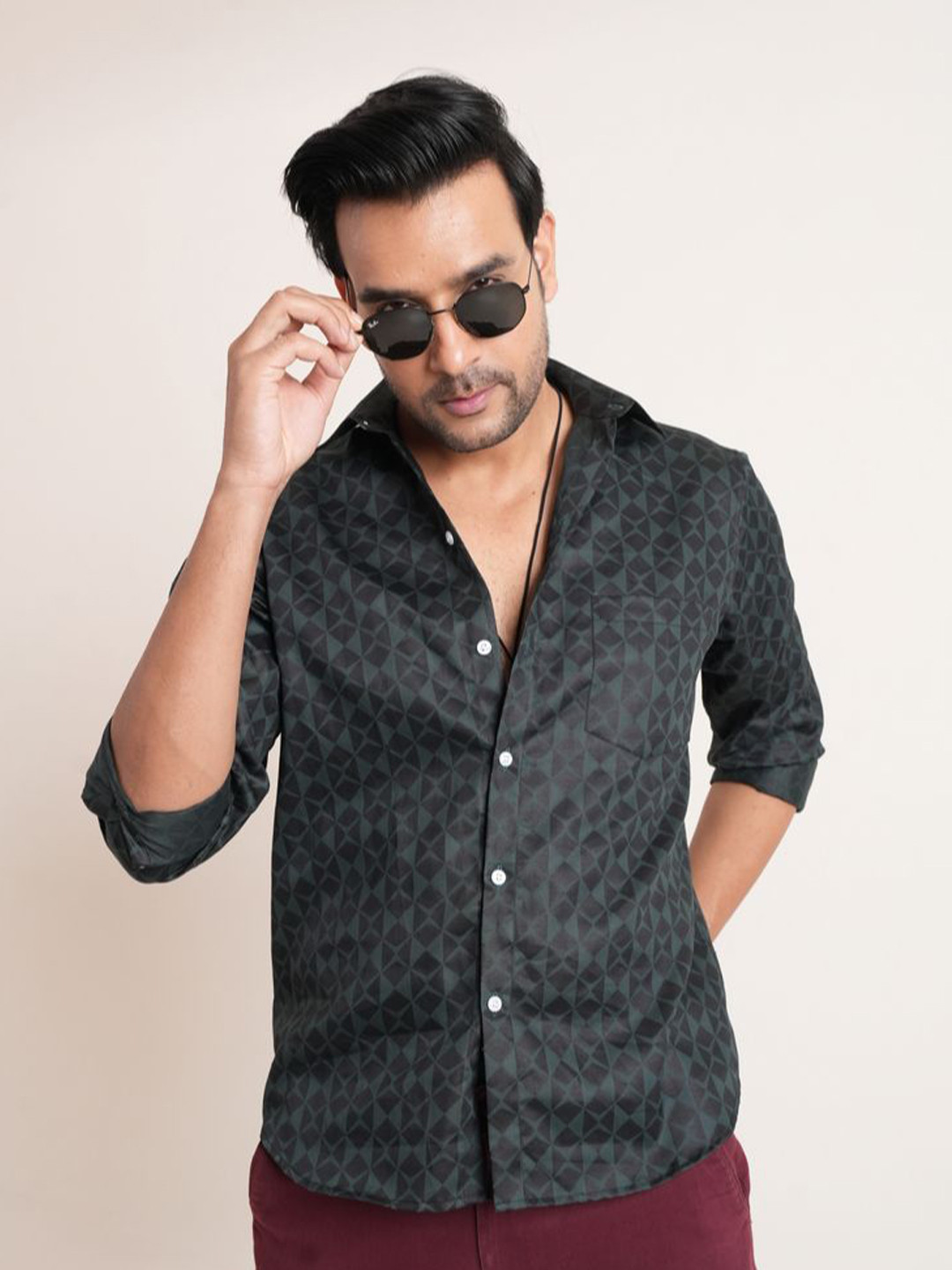 Style Matters Standard Geometric Printed Spread Collar Cotton Casual Shirt