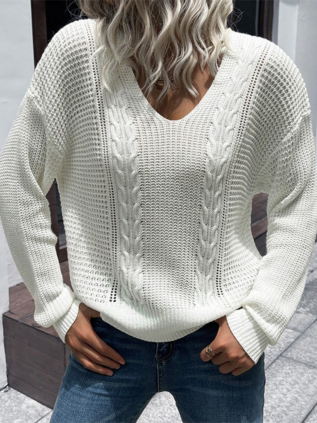 StyleCast White Cable Knit Self Design V-Neck Pullover