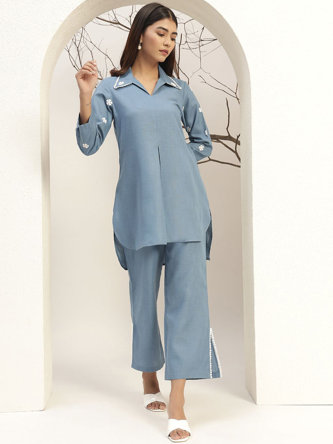 Bani Women Blue Color With Collar Neck Casual Tunic With Trouser Co-Ords Set