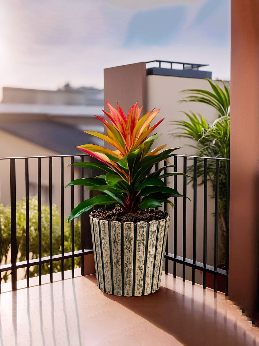 Kuber Industries 11 Inch Plastic Wooden Texture Pots for Plants, flower pot planter