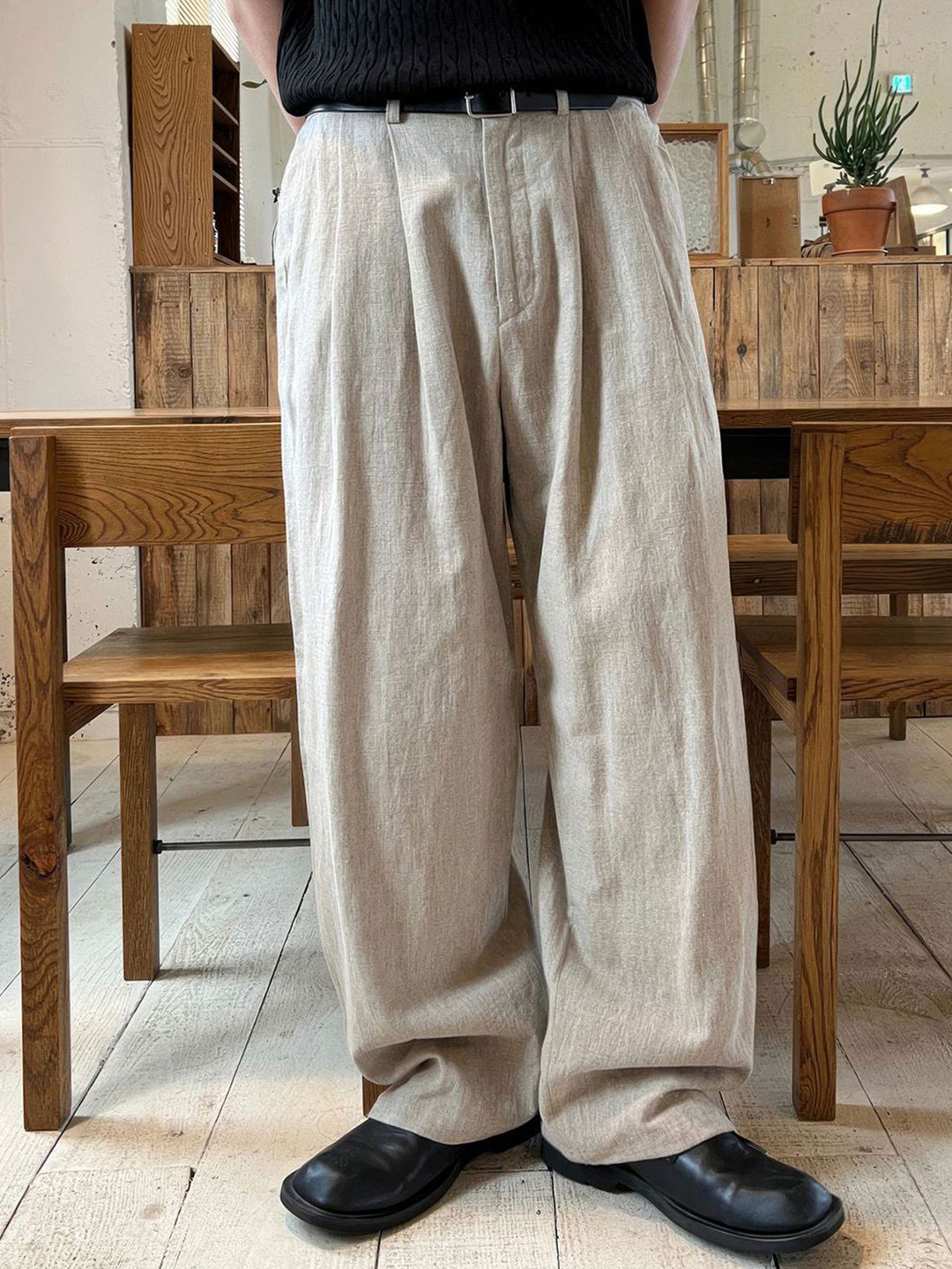 StyleCast x Revolte Men Pleated Wide Leg Trousers