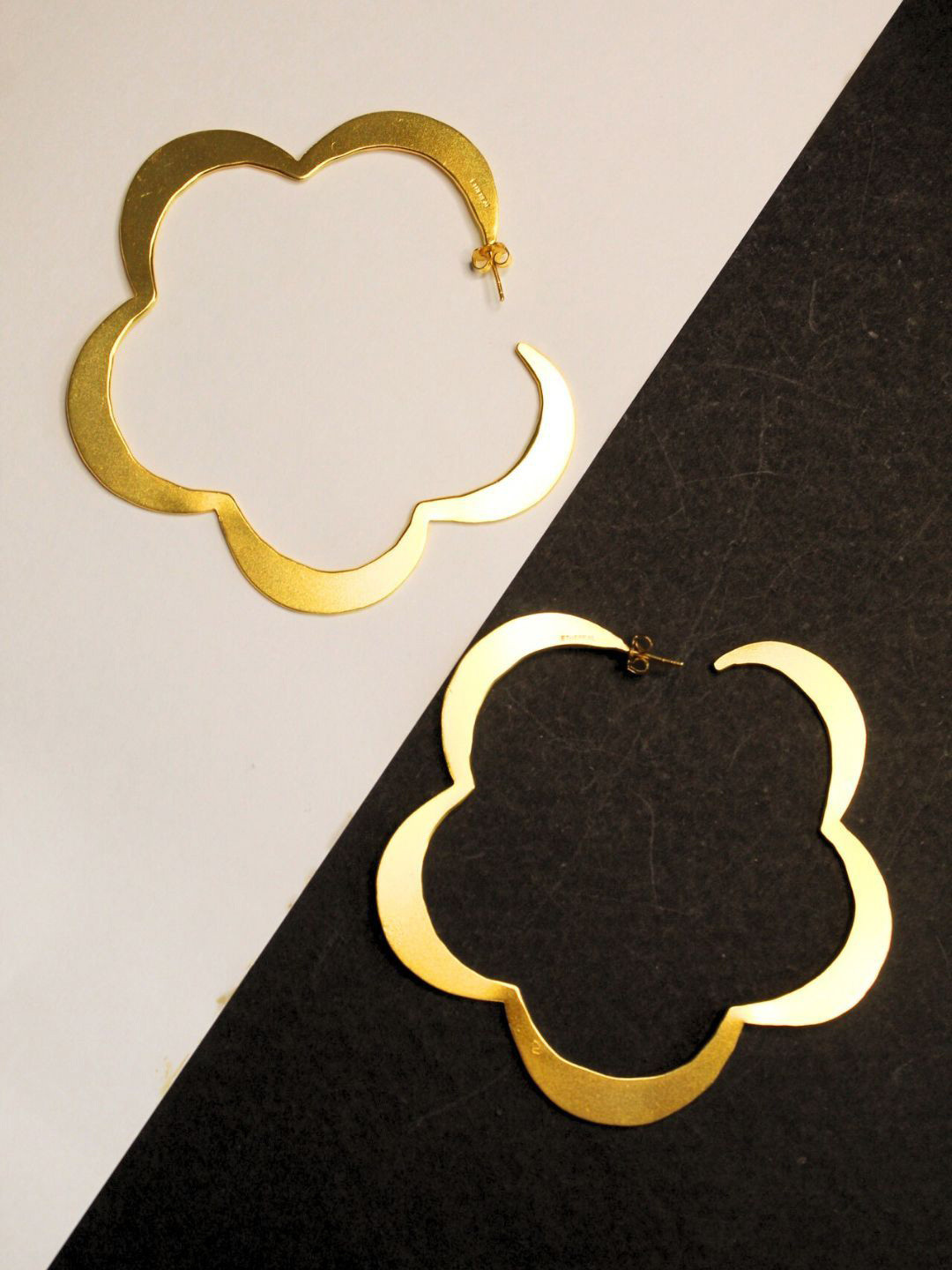 The Ethereal Store Gold-Plated Floral Shaped Bloom Hoops Earrings