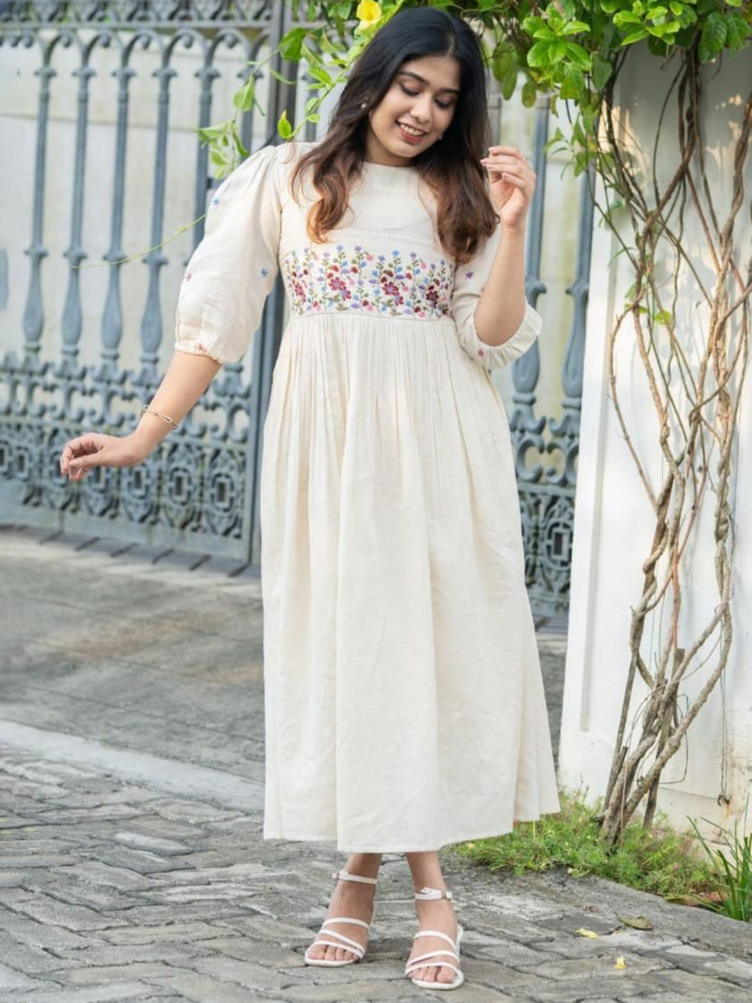 Aaysa Kurti Floral Embroidered Ro Neck A Line Ethnic Dress