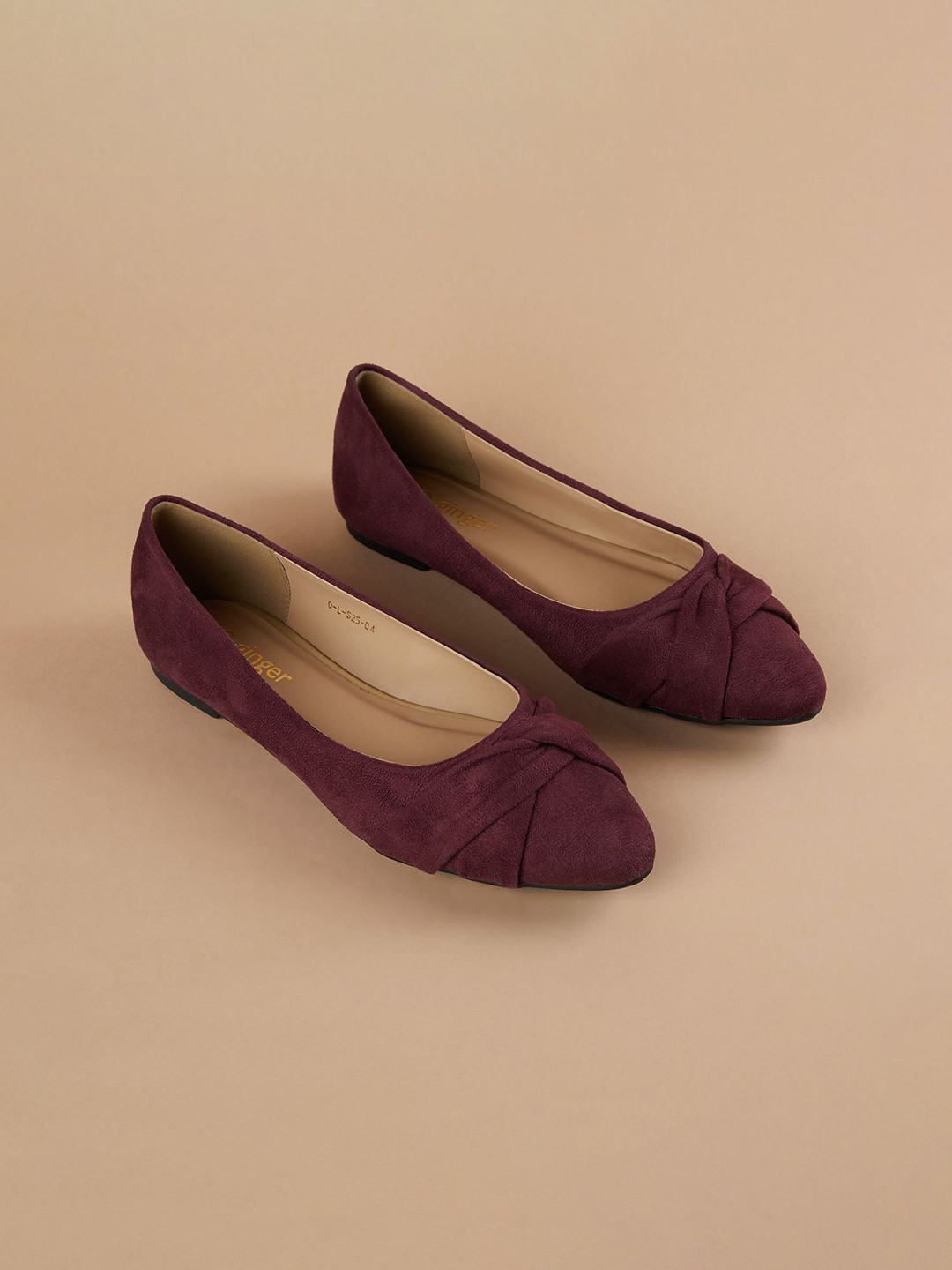 Ginger by Lifestyle Women Pointed Toe Sneakers