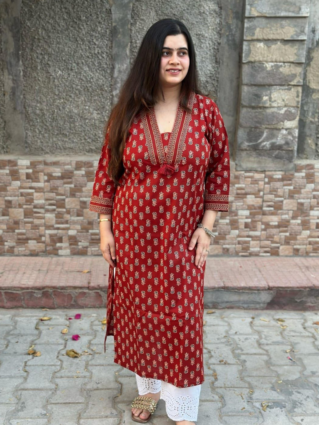 Vijaylaxmi Ethnic for Everyday Women Floral Printed Pure Cotton Straight Kurta