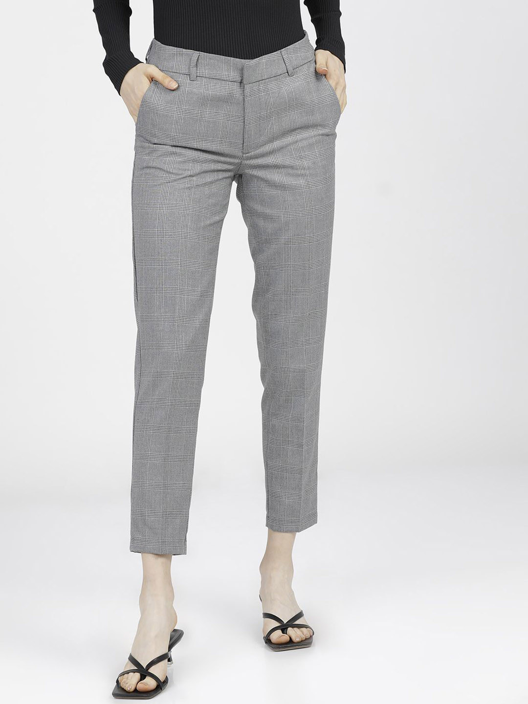 Tokyo Talkies Women Checked Regular Fit Mid-Rise Croped Formal Trousers