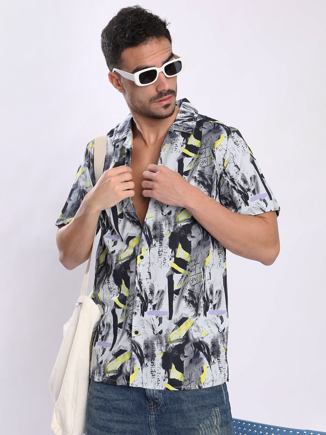 Bene Kleed Men Abstract Printed Cuban Collar Casual Shirt