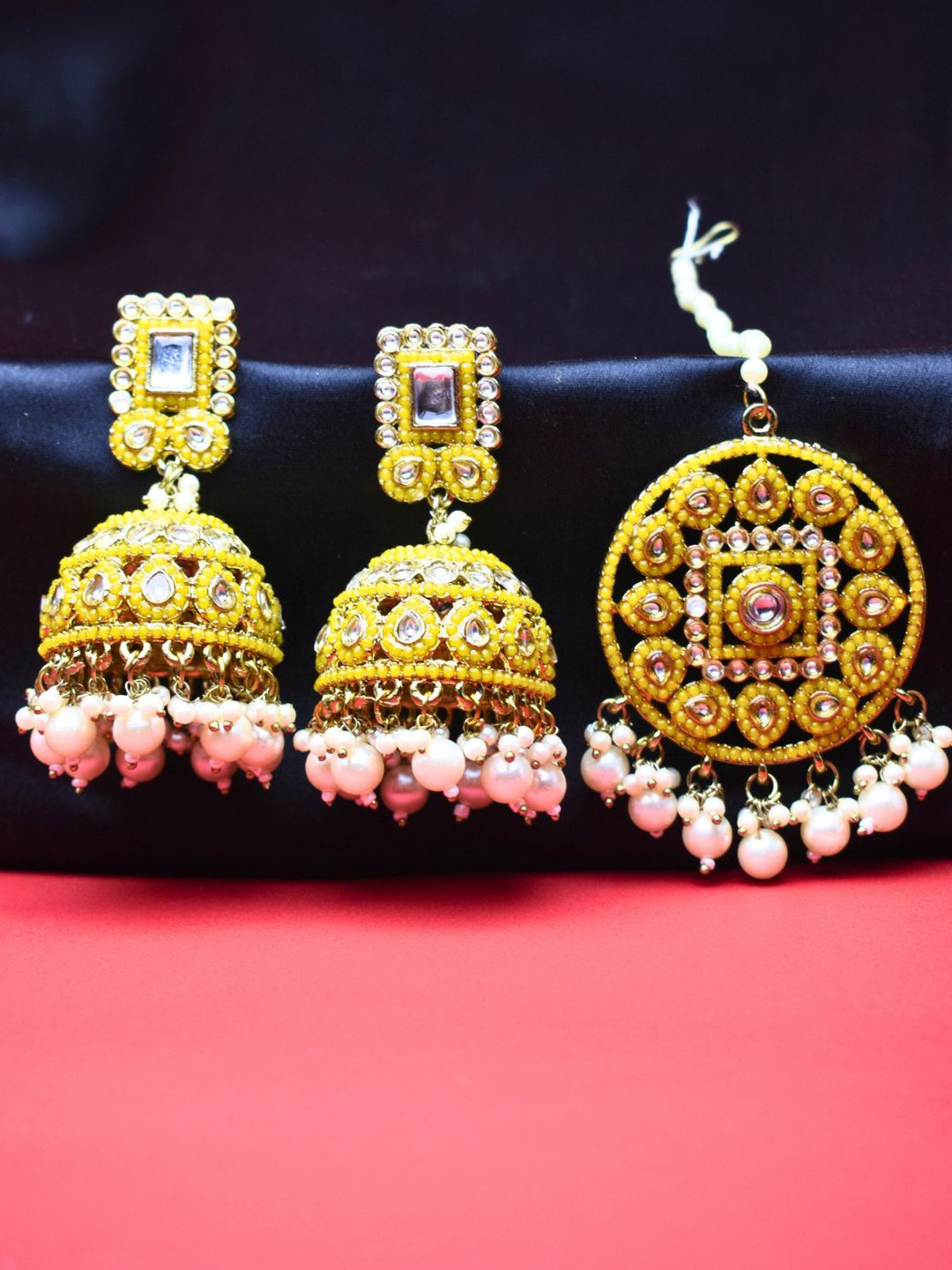 J & C Fashion Arena Gold-Plated Artificial Stones Studded & Beaded Jewellery Set
