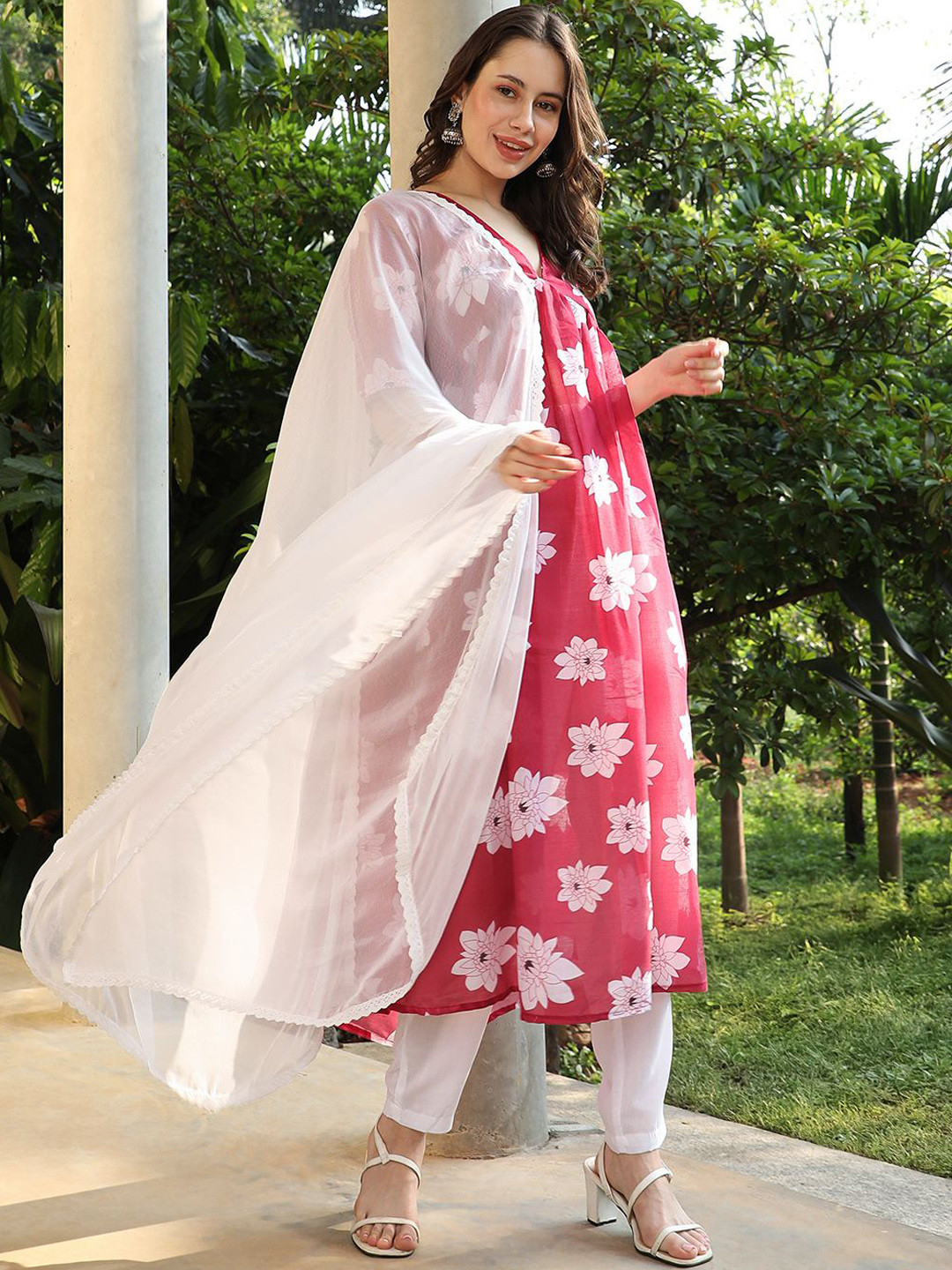 QISSA Women Floral Printed Pleated Kurta with Trousers & Dupatta