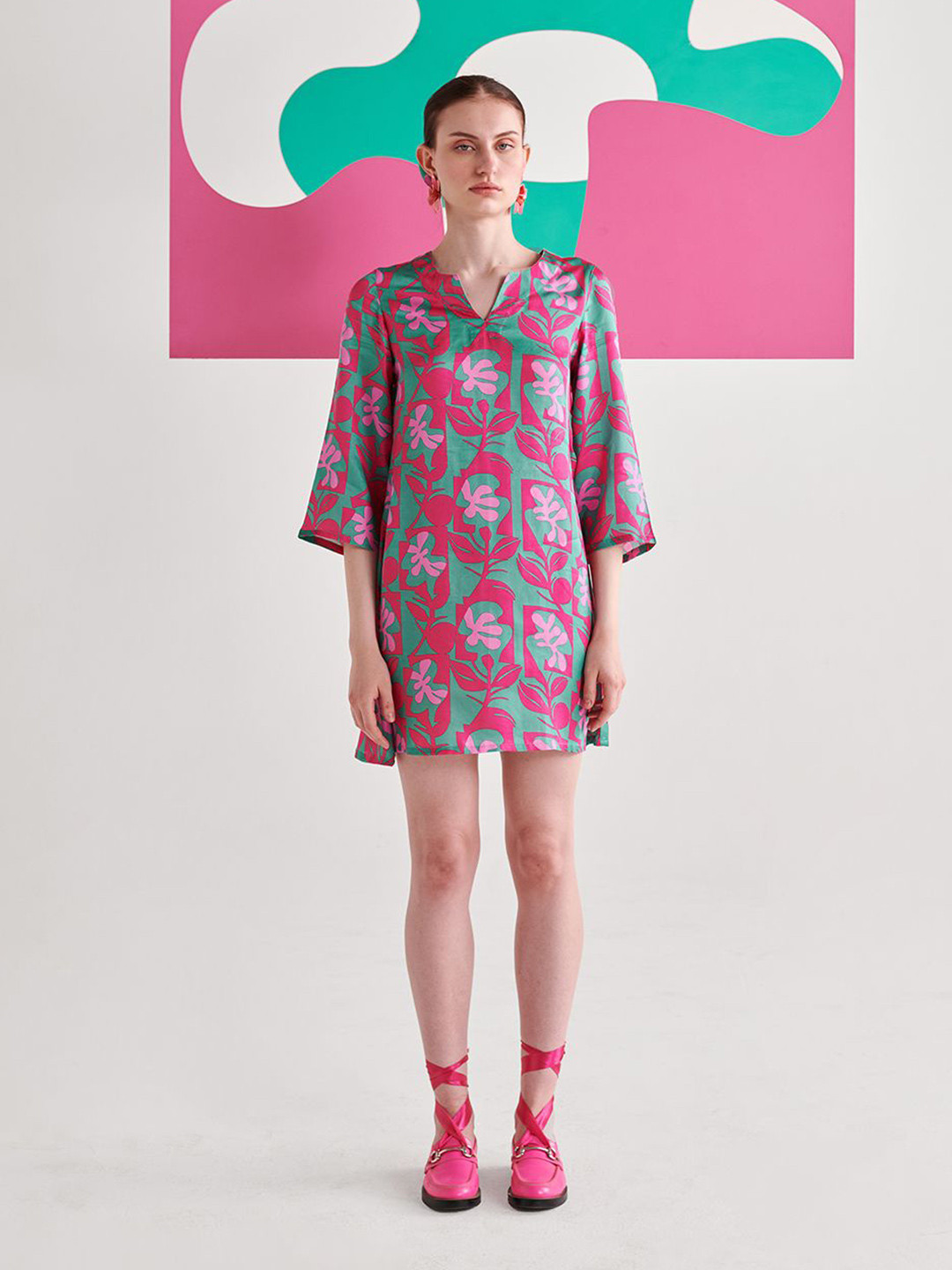 Midsummer Women Pink Green Floral Printed Sheath Short Dress