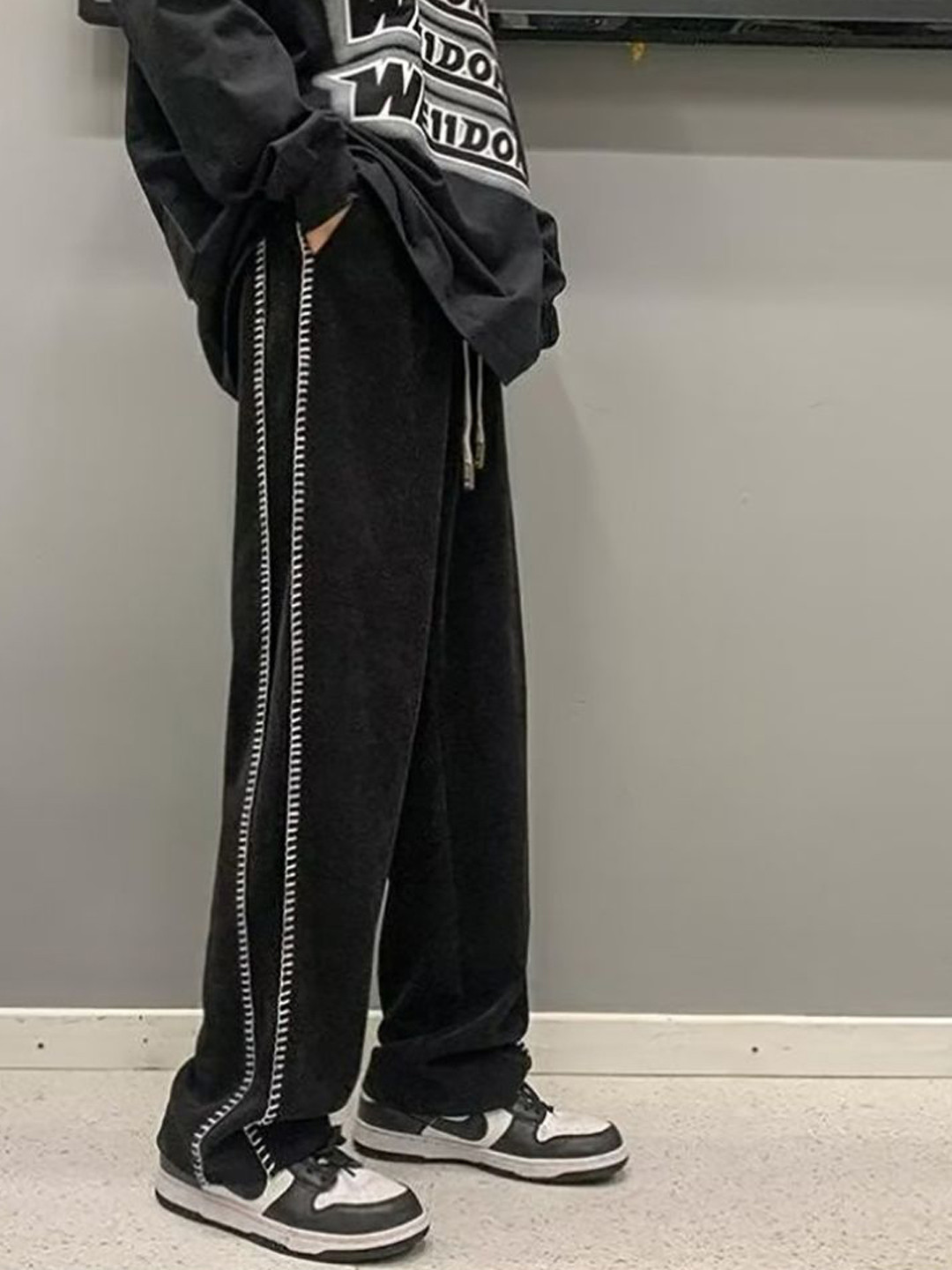 Men Loose Fit Korean Pants with Side Stripes