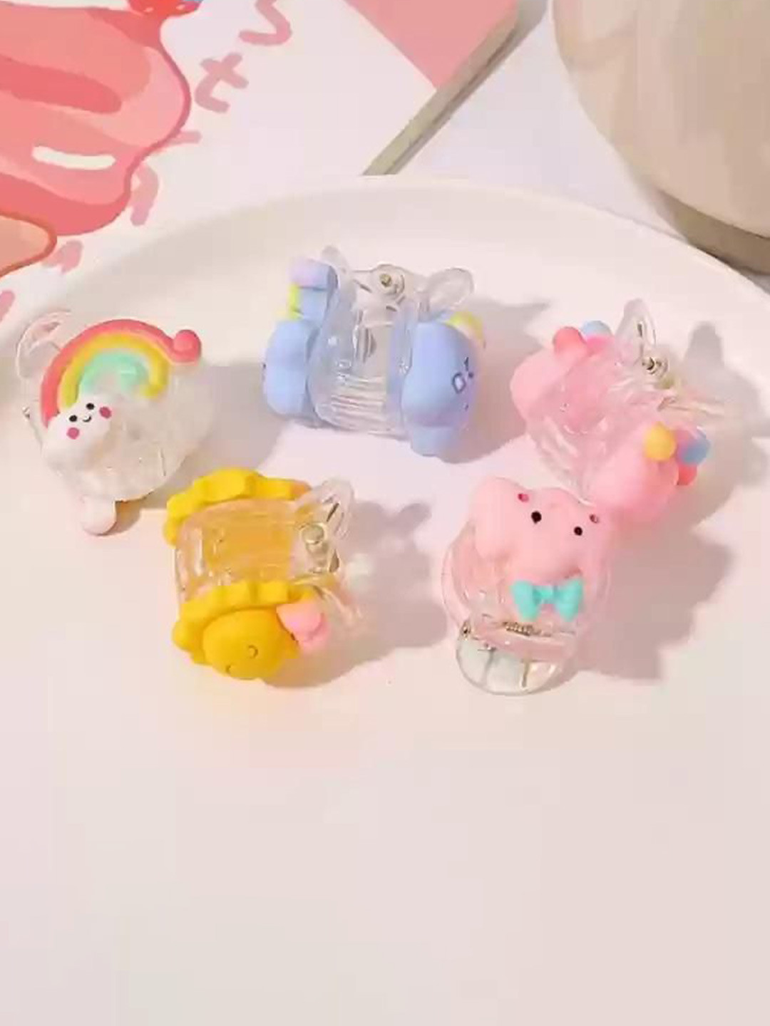 Radhya Cartoon 10 pcs Small hair claws