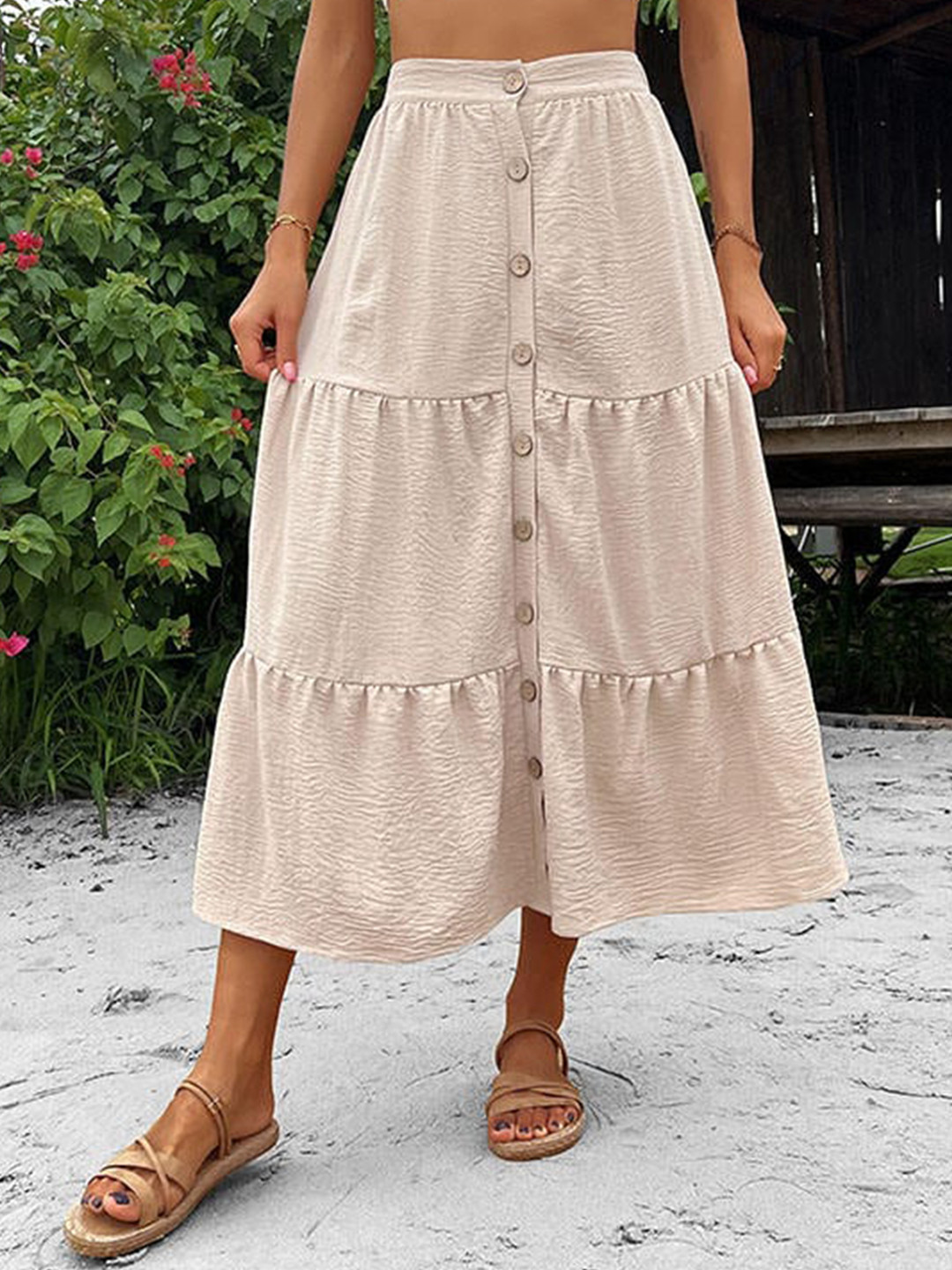 StyleCast Beige Tiered Midi Skirt