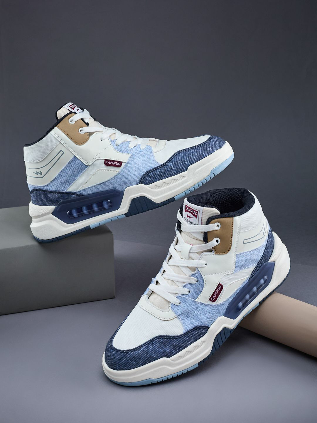 Campus Men DARRELL Colourblocked Sneakers