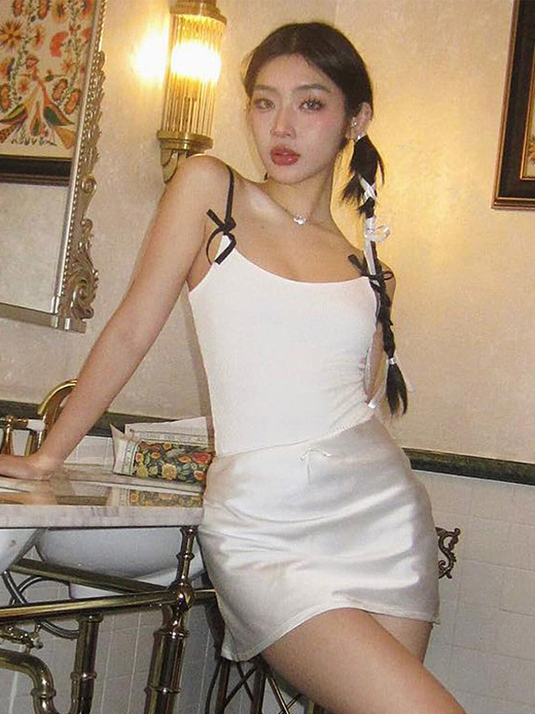 LULU & SKY Longline Fitted Top