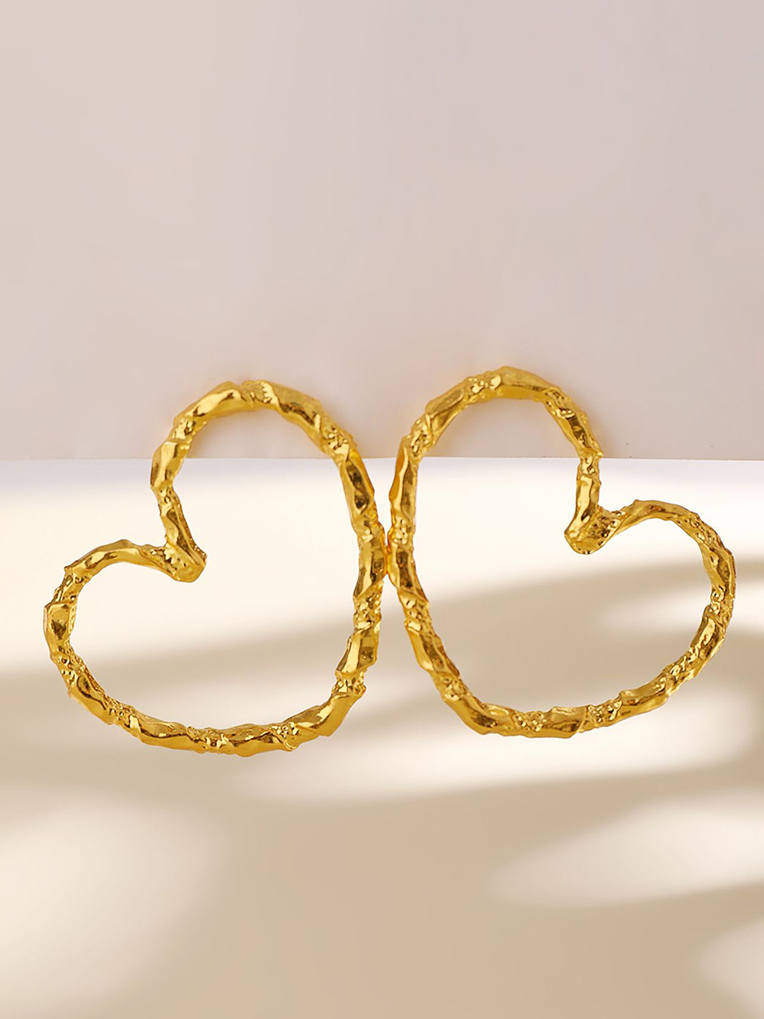 StyleCast x Revolte Gold-Plated Heart Shaped Chunky Drop Earrings