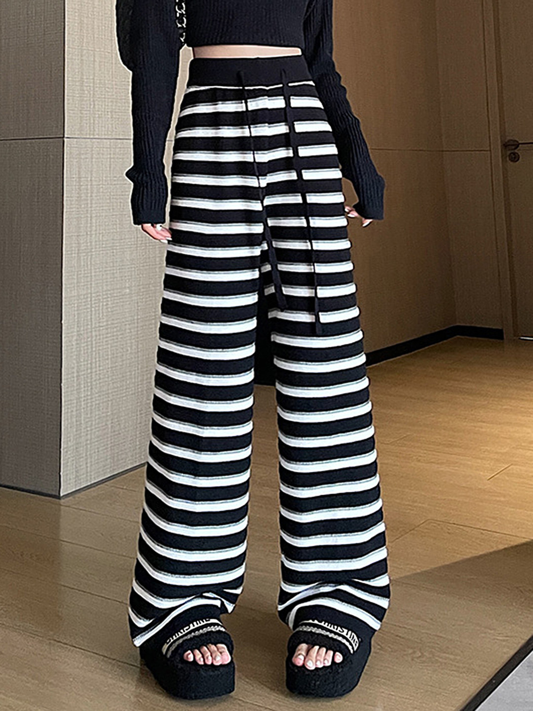 LULU & SKY Women Striped Wide Fit Pants