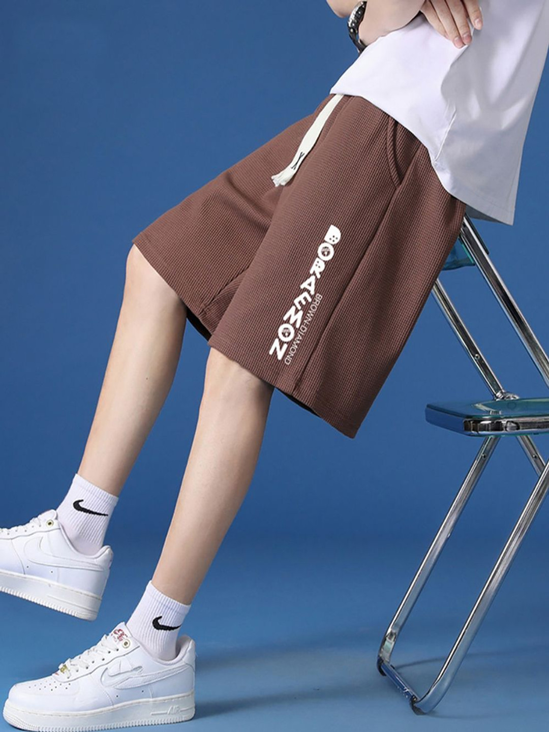 Coffee Brown Graphic Printed Regular Fit Knee Length Shorts