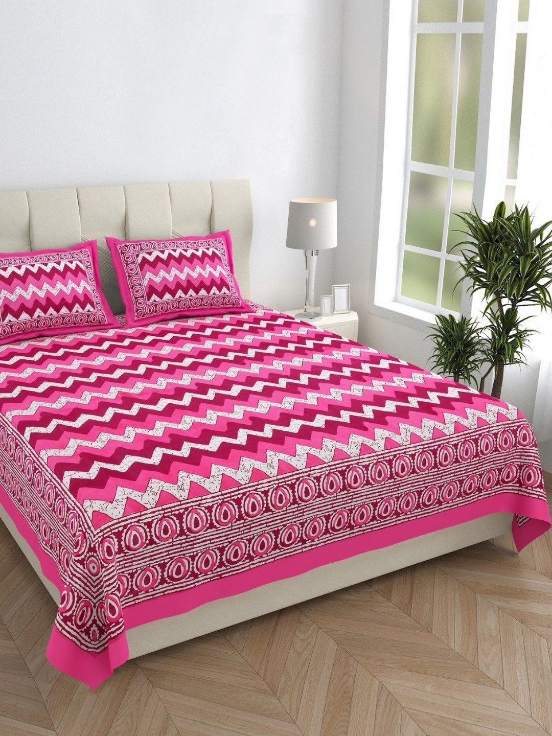 Monik Handicrafts Pink Chevron Cotton 144 TC King Bedsheet with 2 Pillow Covers-228 x 262 cm