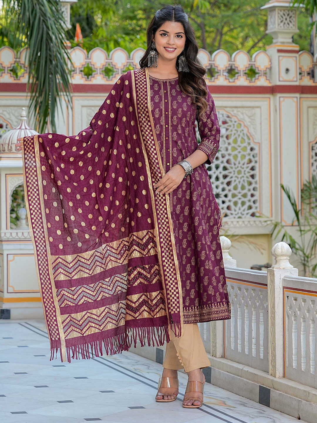 IKRASS Women Floral Printed Regular Anarkali dupatta Kurta set