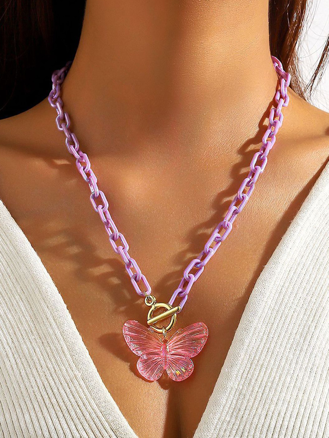 StyleCast x Revolte Gold-Plated Link Chains