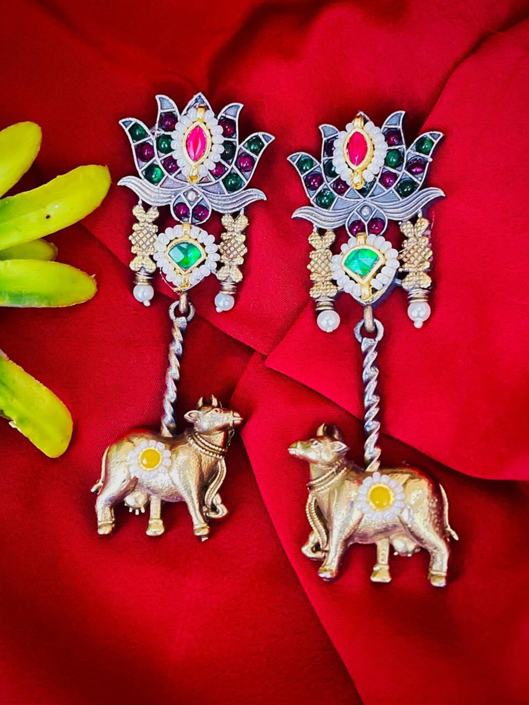 MONI LIFESTYLE Gold-Plated Artificial Stones Studded Animal Shaped Drop Earrings