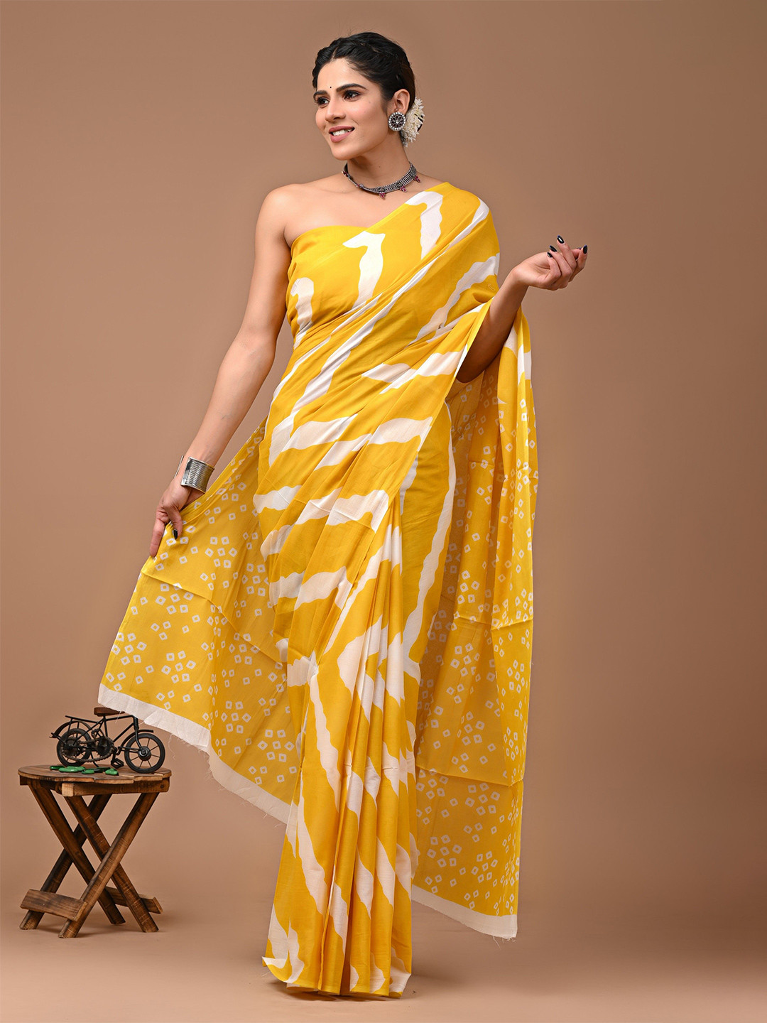 Crafts Moda Striped Pure Cotton Handloom Block Print Saree