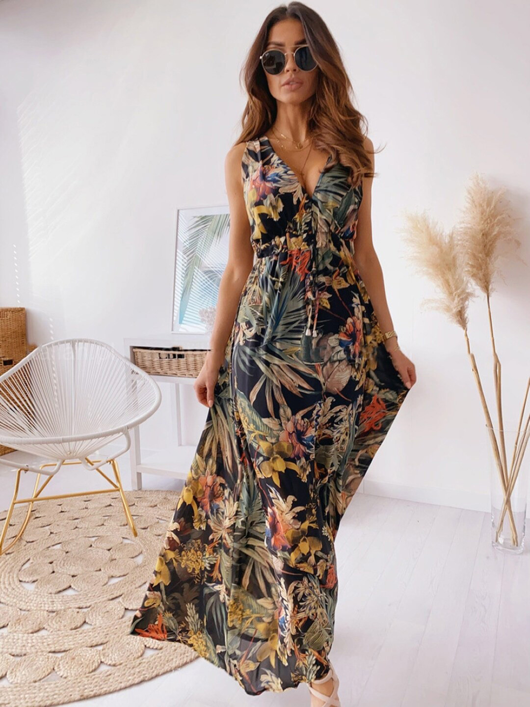 StyleCast Black Tropical Floral Sleeveless Maxi Dress
