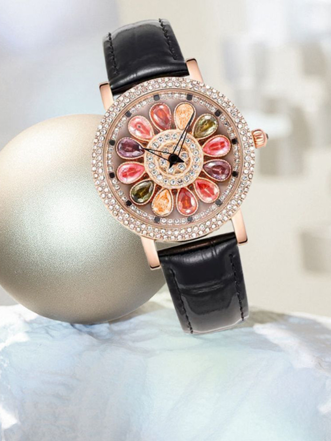 LOUISIFS Women Dial & Straps Analogue Watch HDGGFBEIIBEI