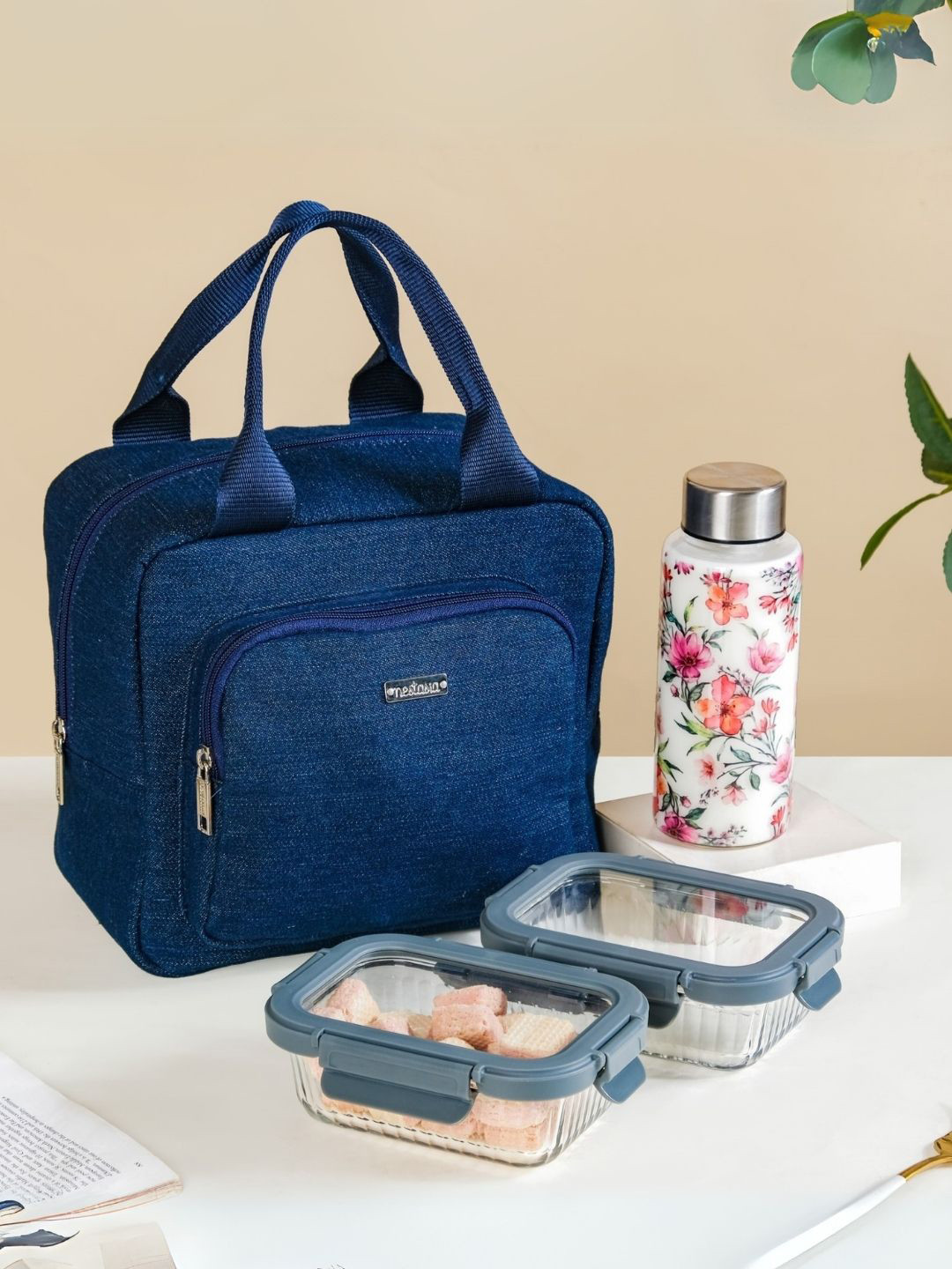 Nestasia Pack And Pour Glass Dishwasher & Microwave Safe 4PCs Lunch Box With Spoon & Fork