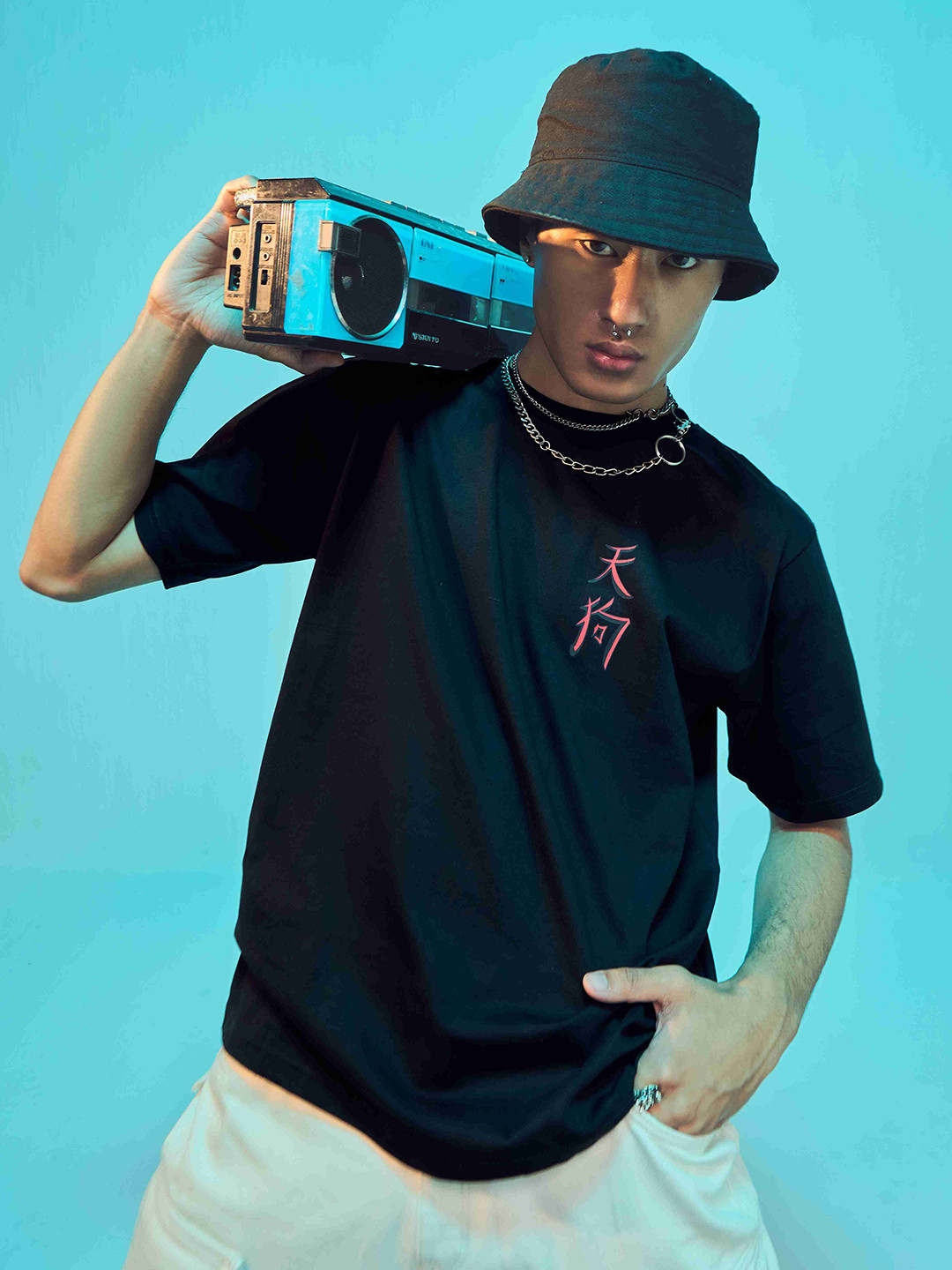 Eleven Brothers Men Printed Extended Sleeves Pure Cotton Applique T-shirt