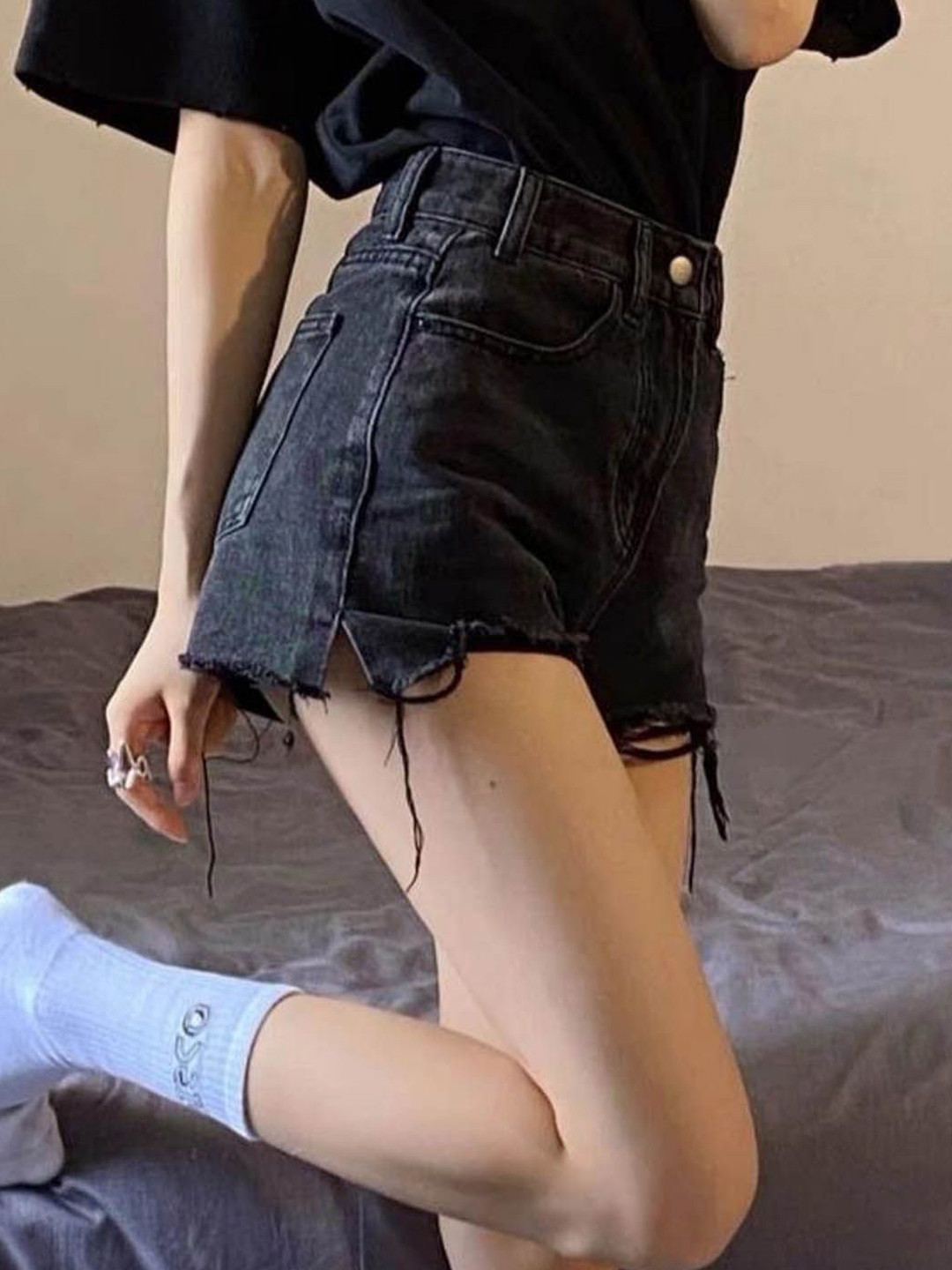 StyleCast Women Solid Black Denim Shorts