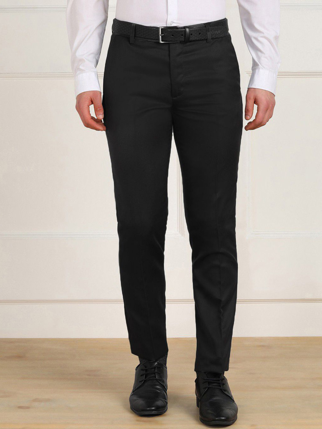 MANCREW Men Solid Tailored Regular Fit Mid-Rise Formal Trousers