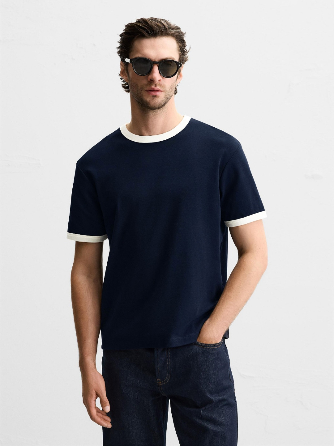 THE BEETEL HOUSE Men Colourblocked Raw Edge T-shirt