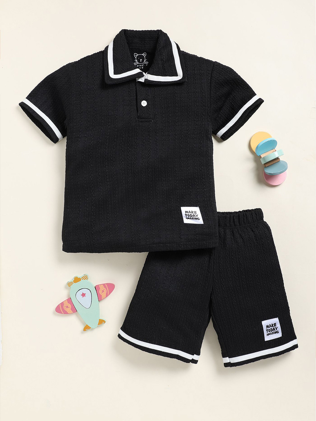 YK Boys Thread Work Polo Collar T-shirt With Shorts