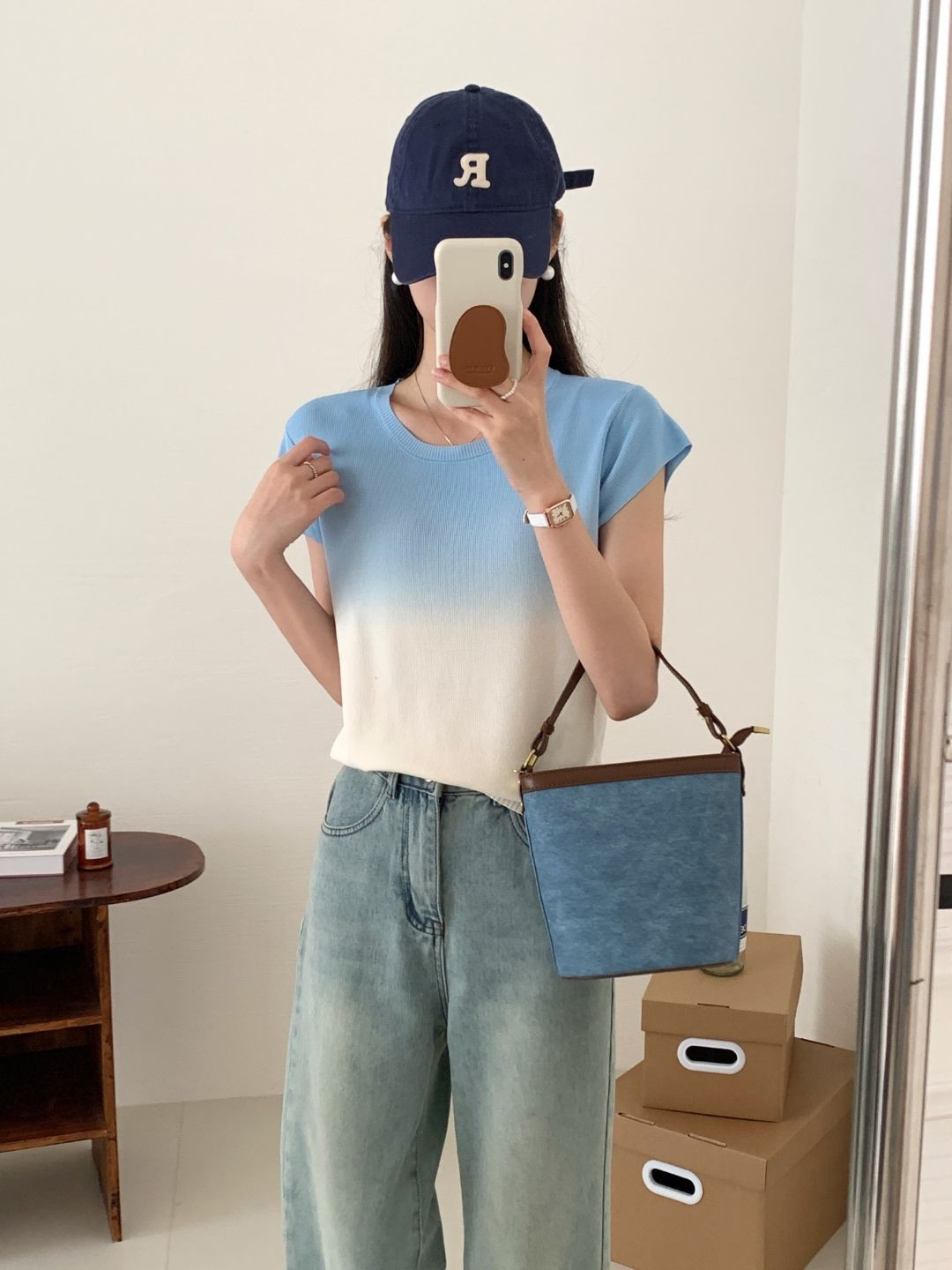 StyleCast Round Neck Solid Ombre Top