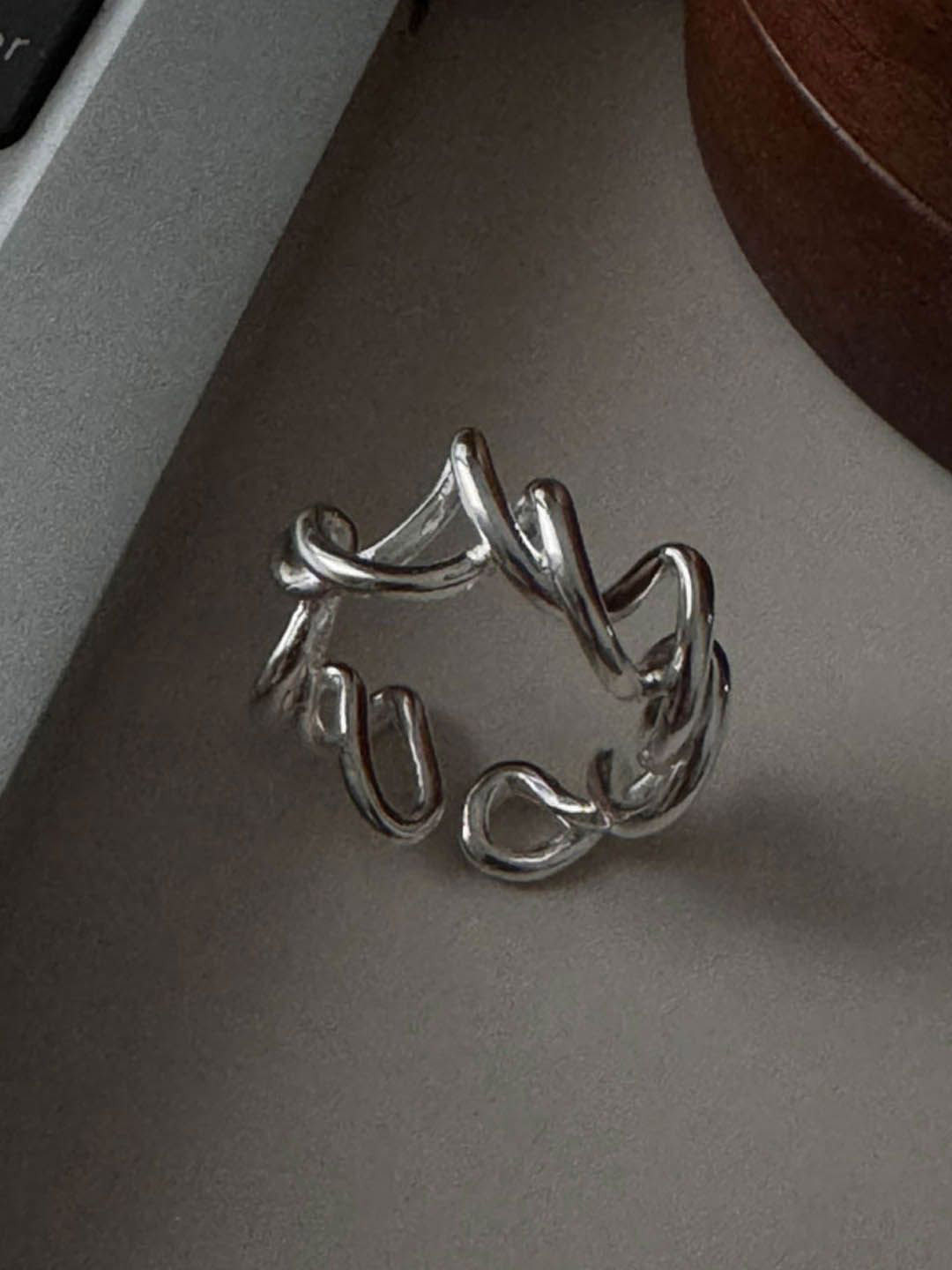 StyleCast Silver-Plated Criss Cross Shaped Adjustable Finger Ring