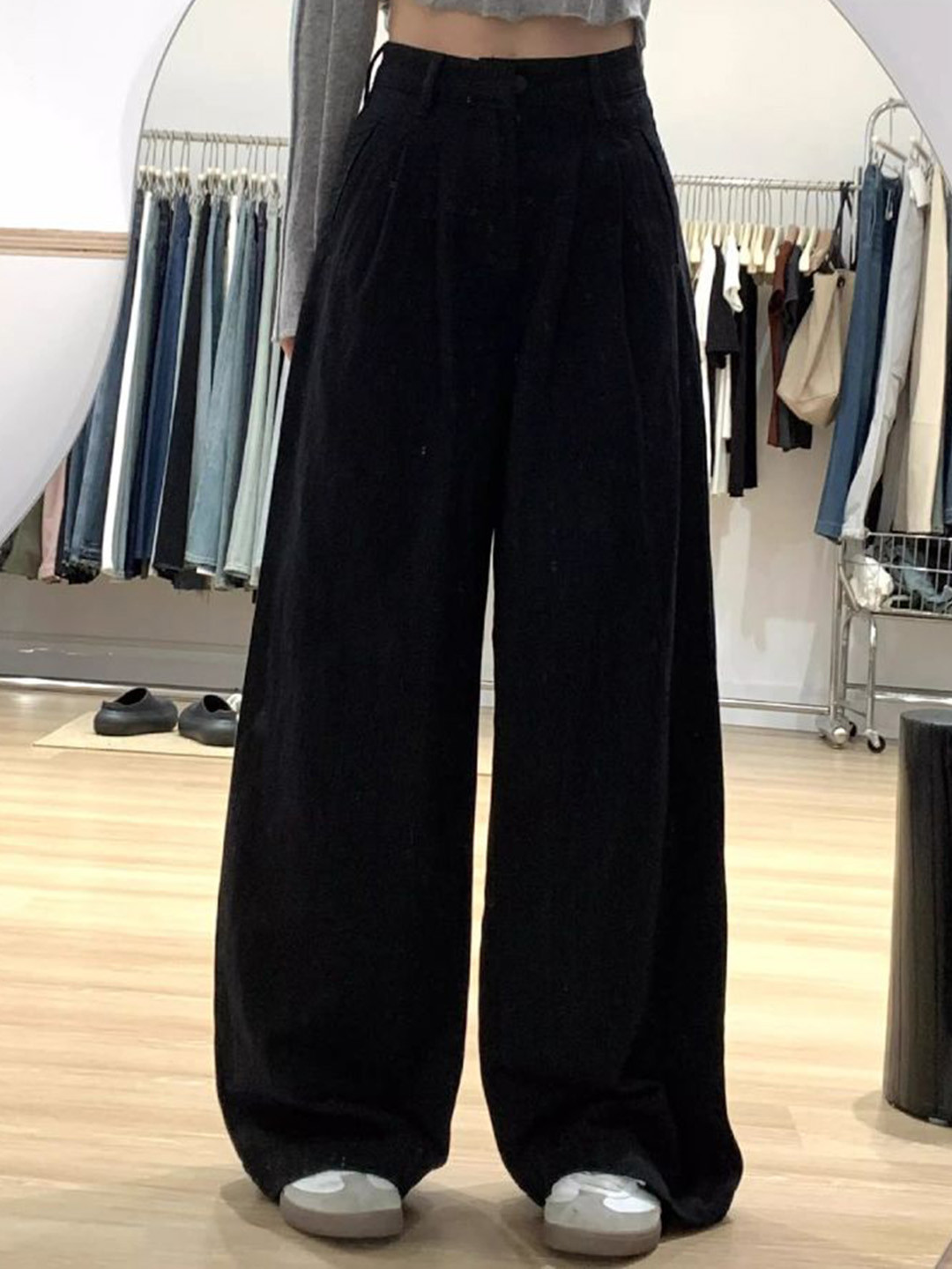 StyleCast Women Mid-Rise Casual Baggy Jeans