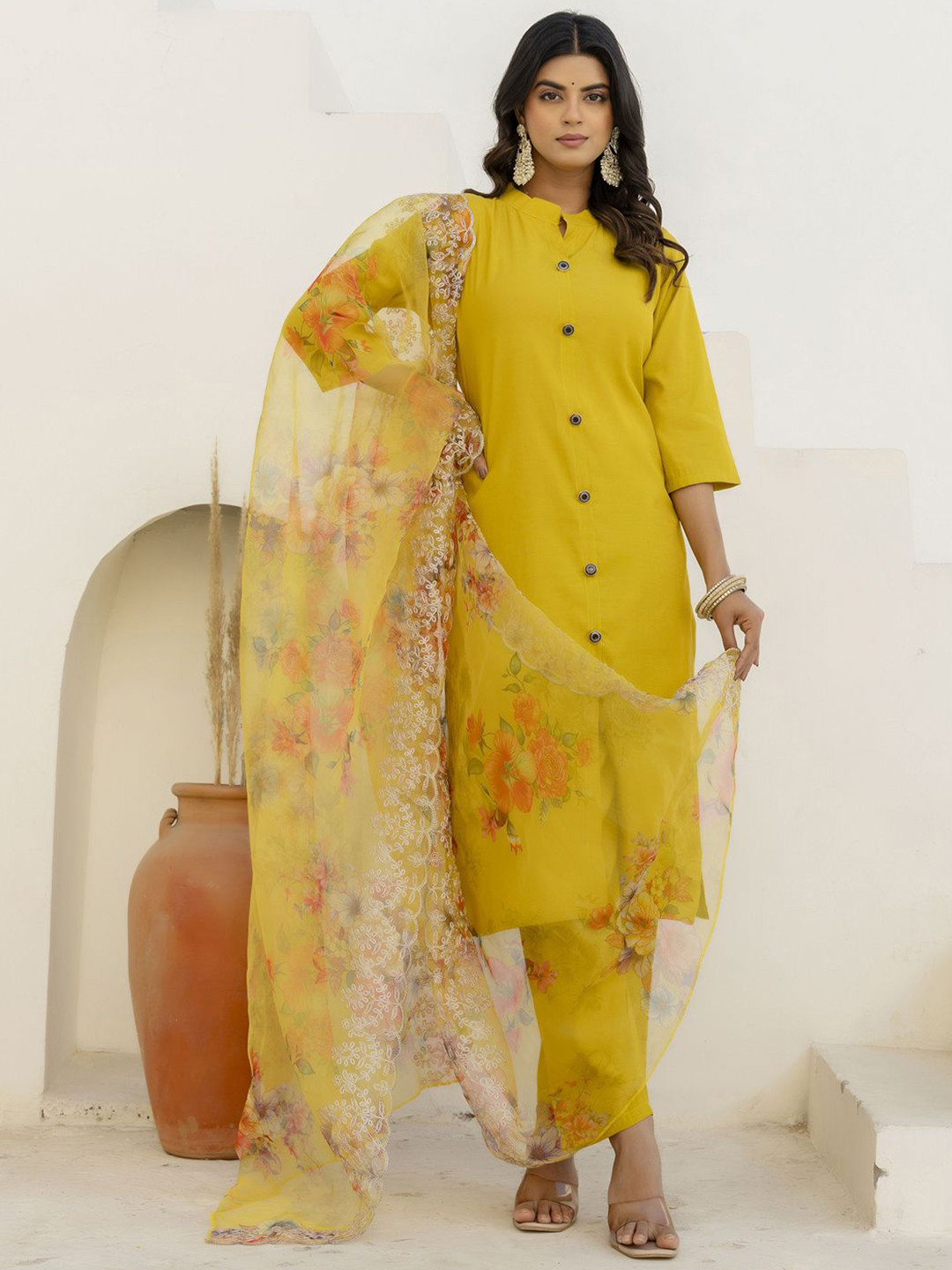 VredeVogel Women's Ethnic Kurta Pant Set with Dupatta