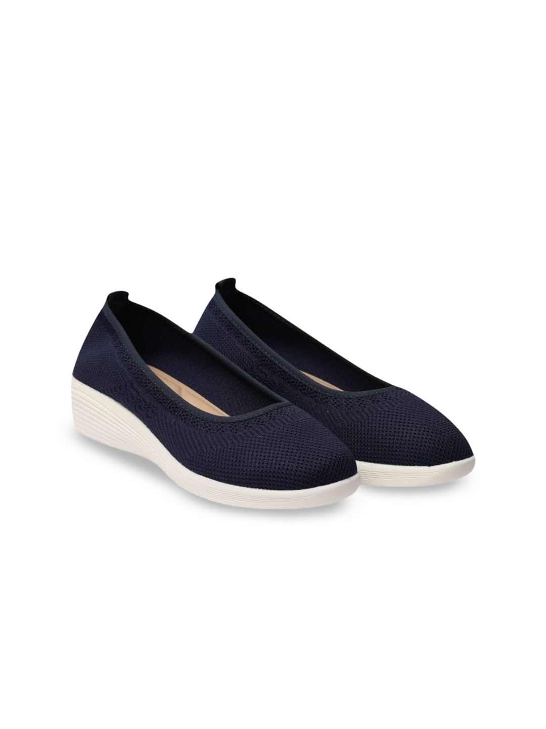 Ninaa Rossie Women Round Toe Ballerinas