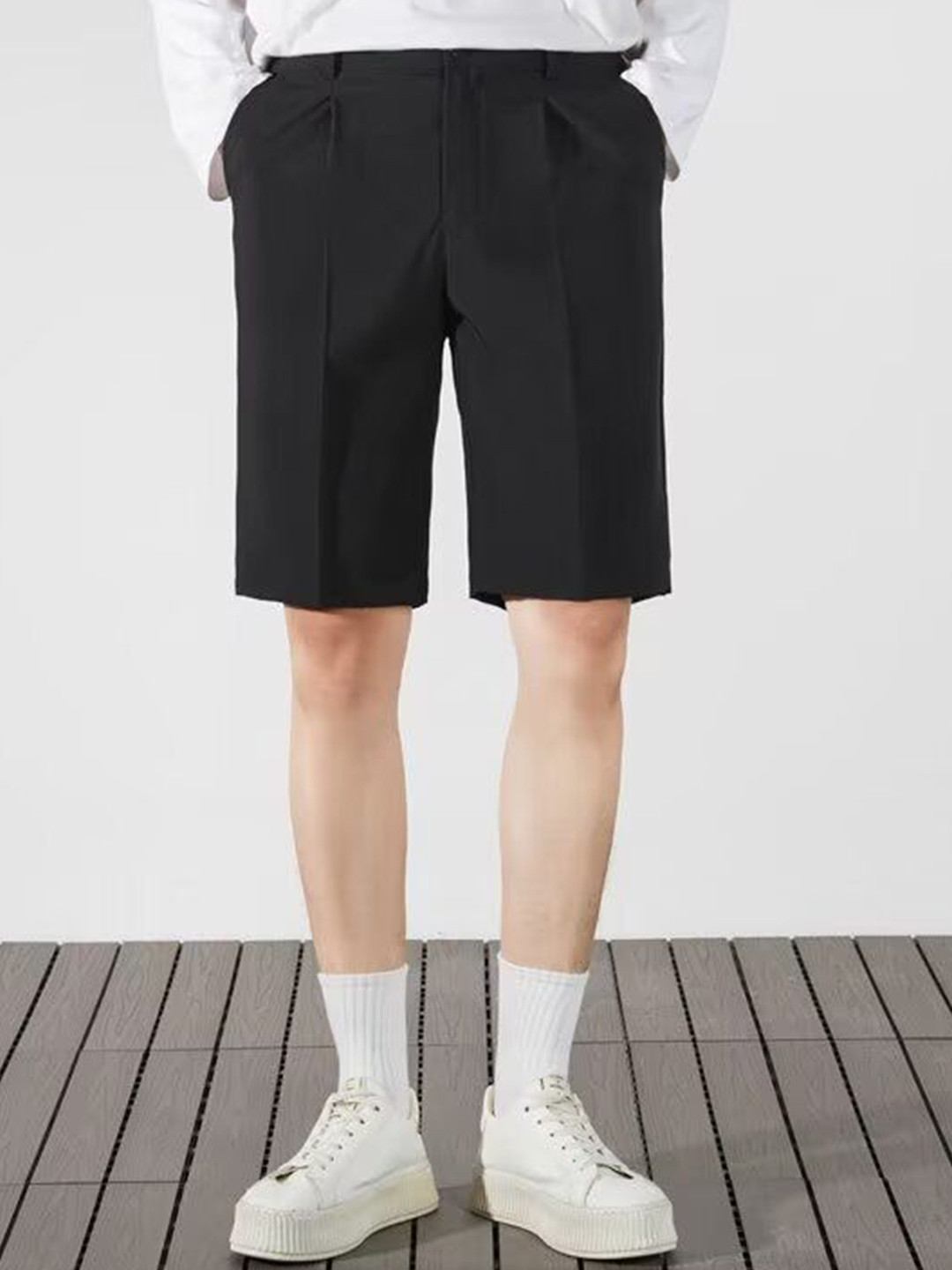 StyleCast x Revolte Men Regular Fit Knee Length Shorts