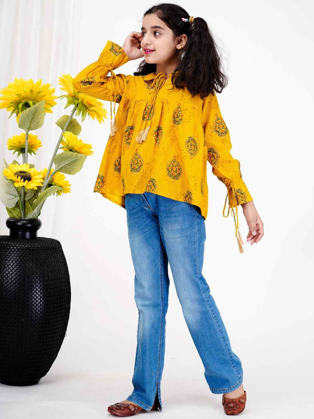 DMP FASHION Girls Ethnic Motifs Printed Tie-Ups Peter Pan Collar Regular Tops