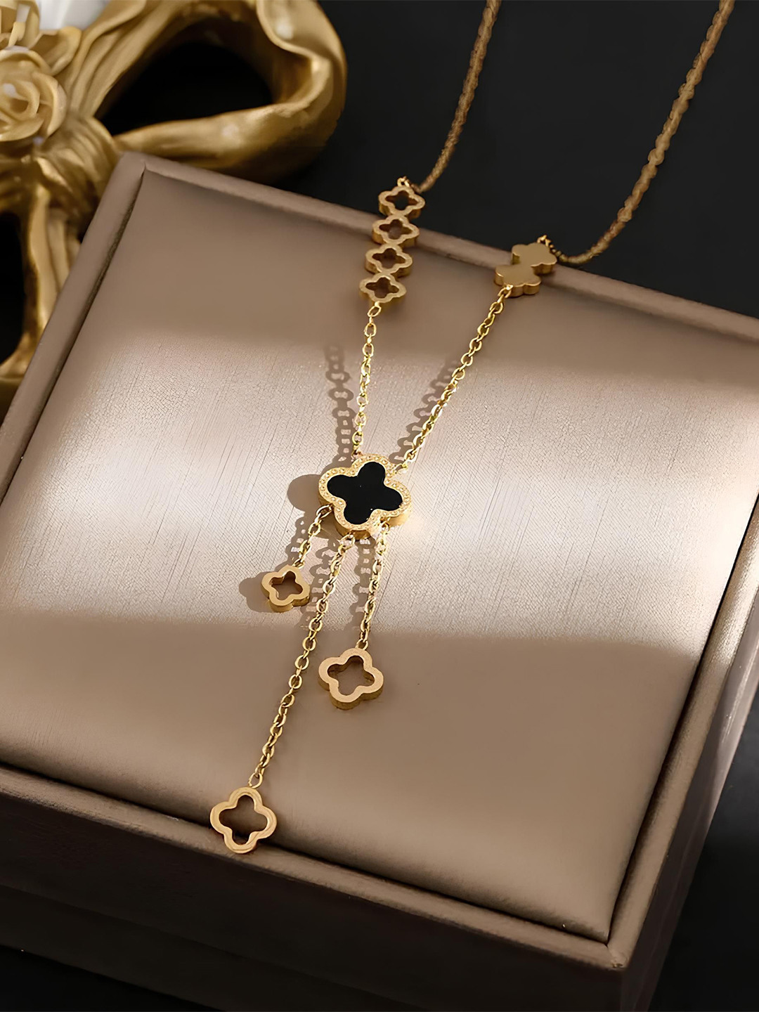 KARISHMA KREATIONS Stainless Steel Gold-Plated 4 Leaf Flower Minimal Chain