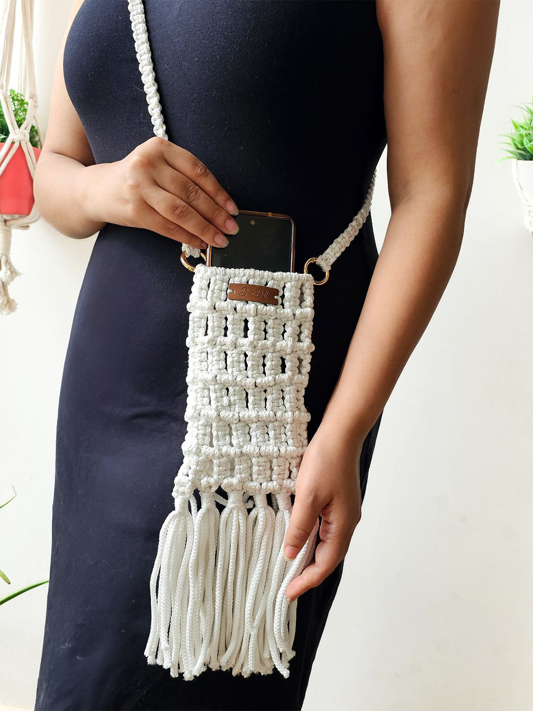 DECORDILL Self Design Knotted Crossbody Mobile Bag