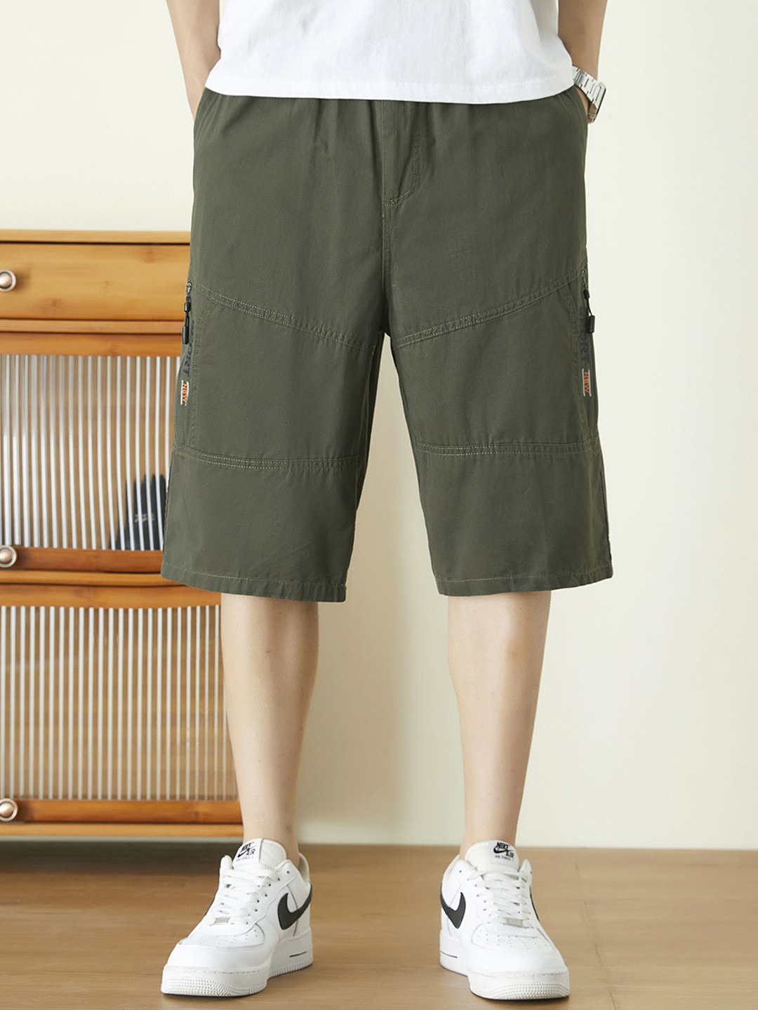 StyleCast x Revolte Men Regular Fit Below Knee Cargo Shorts