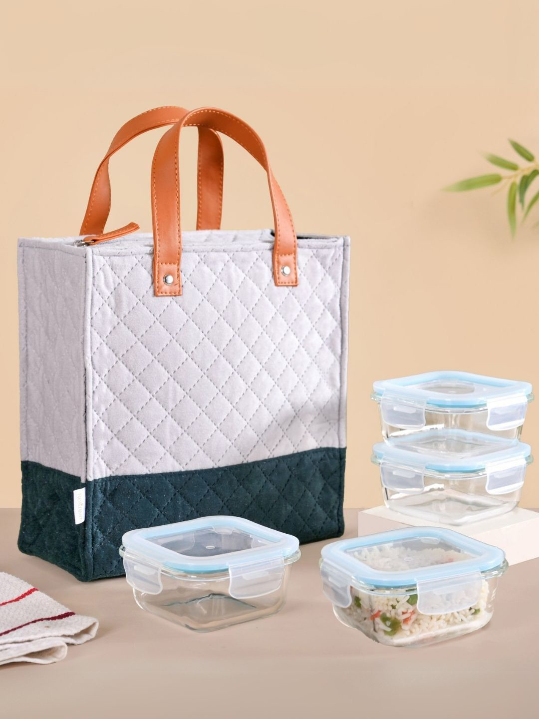 Nestasia Midday Munch Transparent & Green 5 Pieces Glass Lunch Box With Lunch Bag