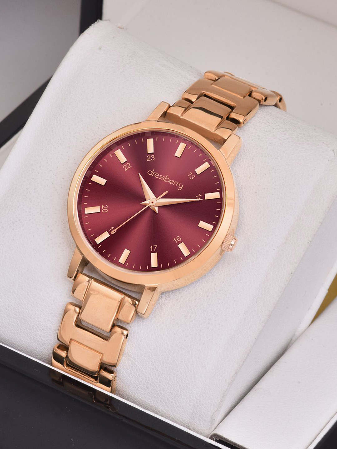 DressBerry Women Brass Dial & Reset Time Analogue Watch DB-034-Maroon
