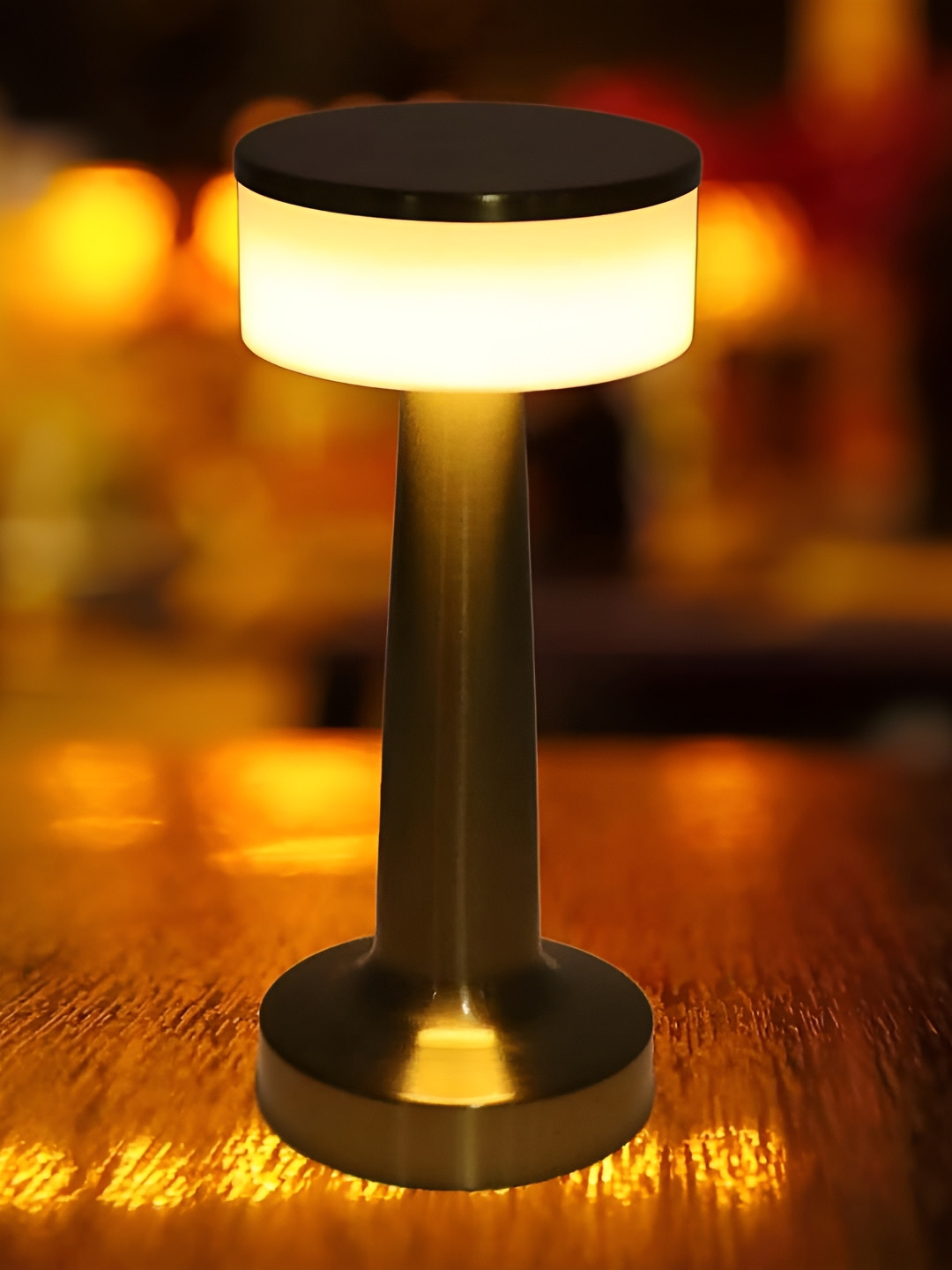 DeoDap Gold-Toned & White Abstract Shaped Touch Control Table Lamp